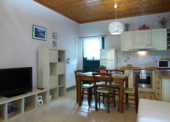 Nefeli Villa *